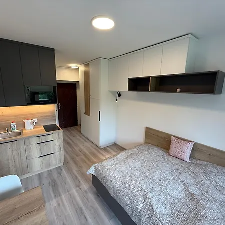 - Zdan Appartement *